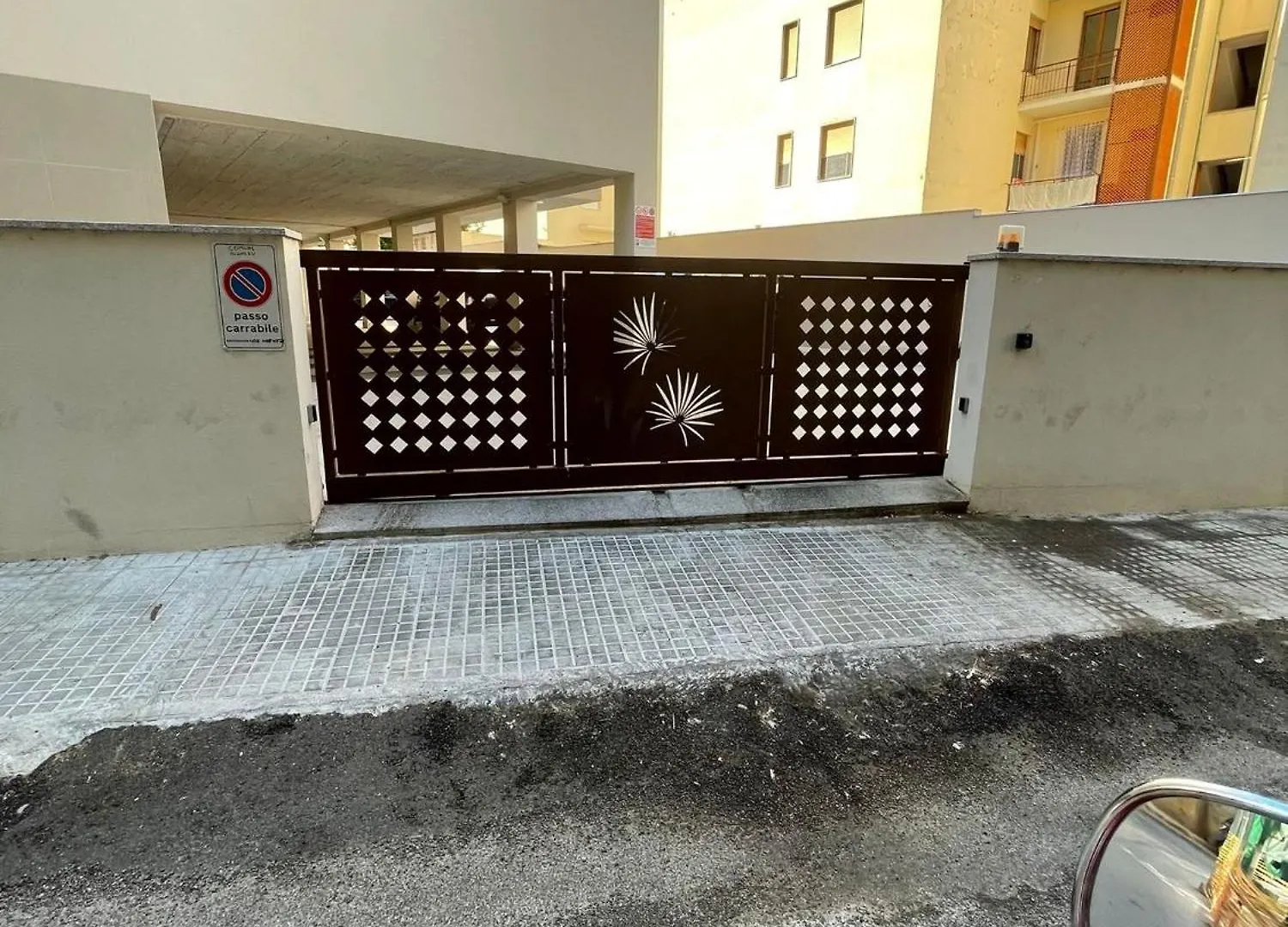 A Casa Di Martina Posizione Centrale Con Posto Auto Alghero 0*,  Italia